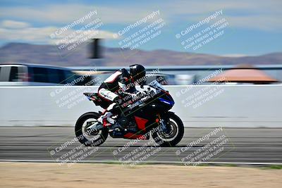 media/Mar-25-2024-Moto Forza (Mon) [[8d4319bd68]]/3-Intermediate Group/Session 4 (Front Straight Speed Pans)/